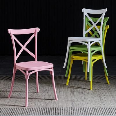 comprare Hotel Wedding Event PP Rosa Sedie da pranzo in plastica impilabili Customized X Cross Back fabbricazione online