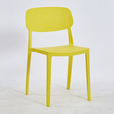 Imballaggio postale Y impilabile giardino ristorante colori di plastica sedie da pranzo mobili da sala da pranzo